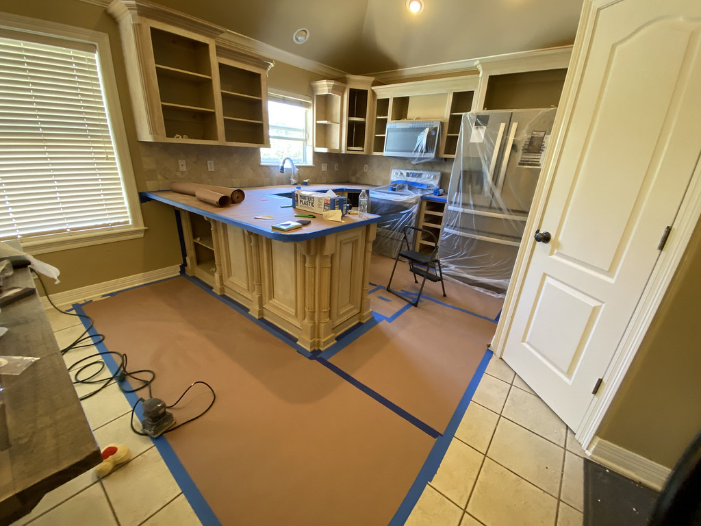 How to Refinish Your Cabinets in Shreveport, LA